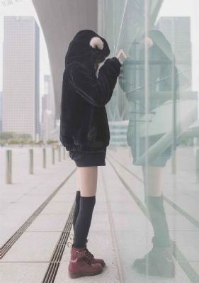 夫人在线_HD动漫在线观看