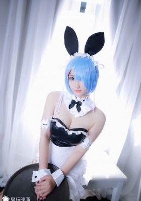 一脸嫌弃的给你看胖一季完整版_粤语中字在线观看