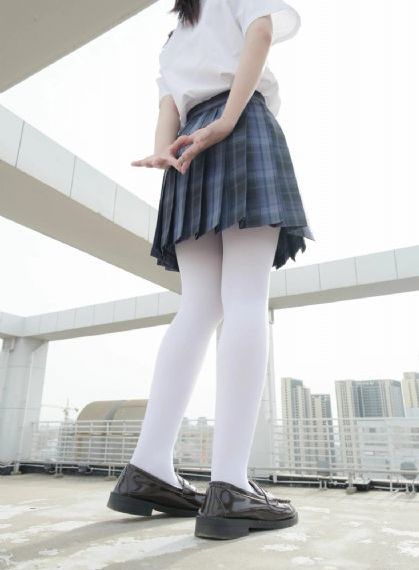 吻狼之问题少女电影_4K在线视频观看