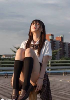 夫妻的赞助商中字_720日韩免费观看