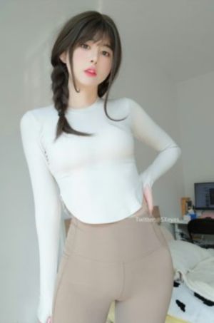 精品女人久久久_国产剧电影完整版在线观看
