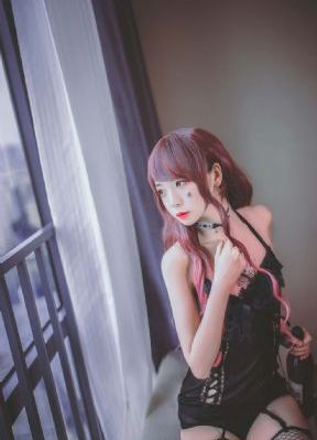 新入职的女社员_欧美电影在线